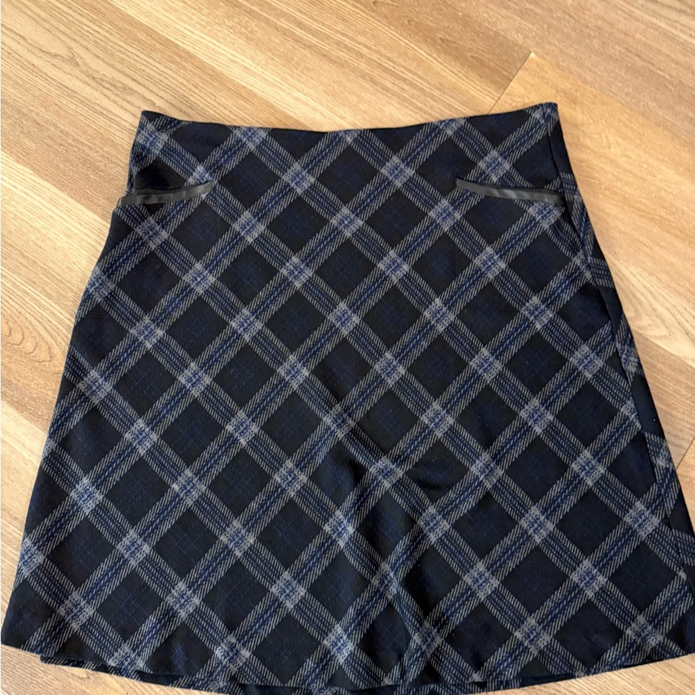 Plaid skirt